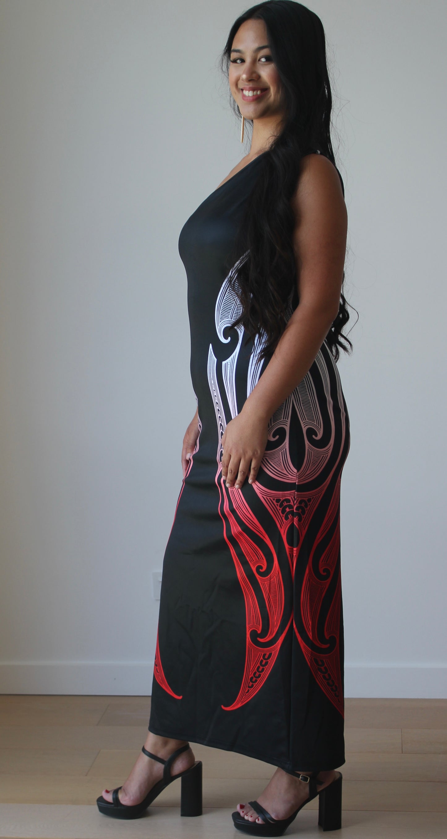 Ātaahua Dress - Black