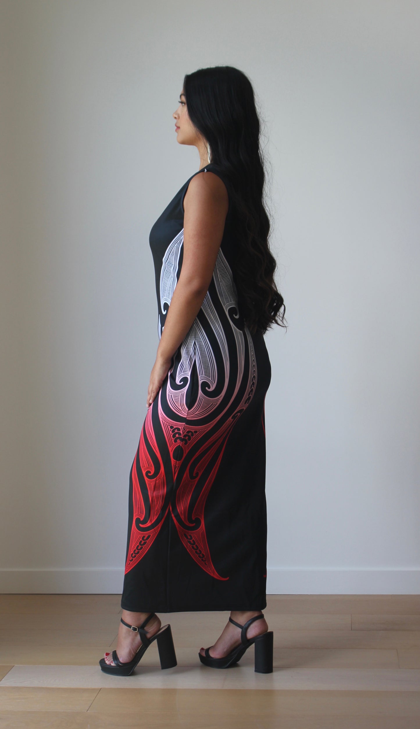 Ātaahua Dress - Black